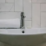 One Bedroom In Gloucester Road North
