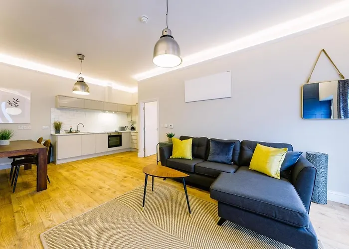 One Bedroom In Gloucester Road North * Bristol