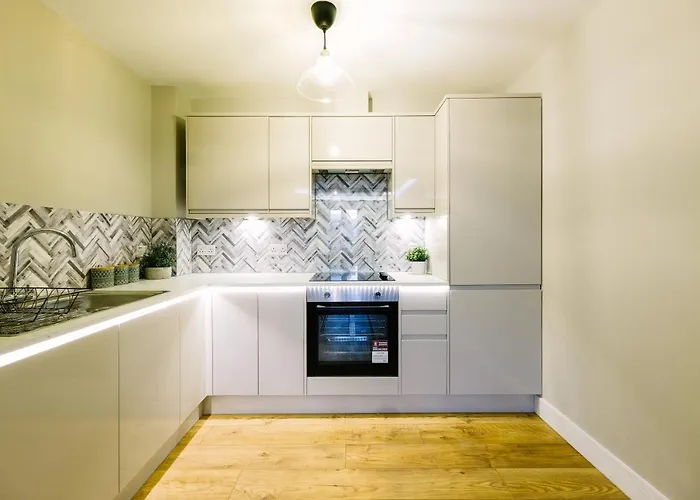 One Bedroom In Gloucester Road North * Bristol