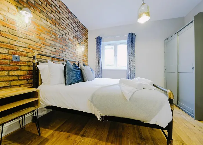 One Bedroom In Gloucester Road North * Bristol