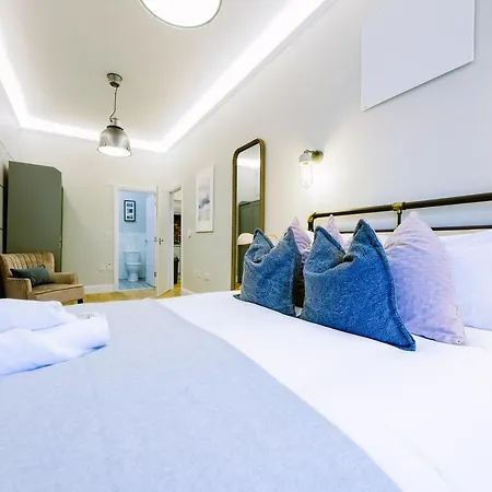 One Bedroom In Gloucester Road North * 布里斯托