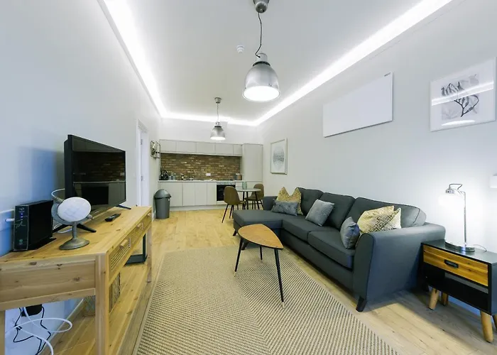 One Bedroom In Gloucester Road North * Bristol